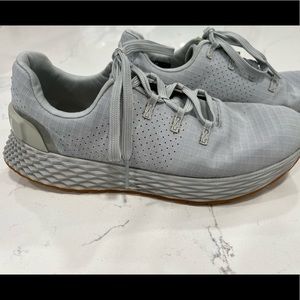 No bull cross training/running shoes